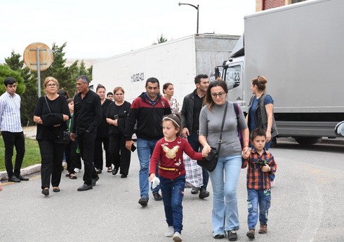 Şərqi Zəngəzura qayıdış: Bu gün daha 13 ailə Ağalıya köçüb - YENİLƏNİB
