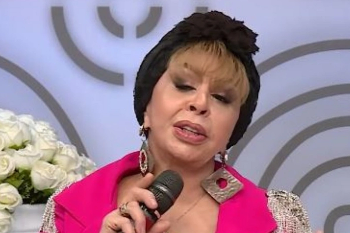 Ruhəngiz Allahverdiyeva plastik əməliyyatlarını sadaladı