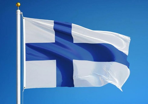 Rusiya avtomobillərinin Finlandiyaya girişinə qadağa qüvvəyə minib Rusiya avtomobillərinin Finlandiyaya girişinə qadağa qüvvəyə minib