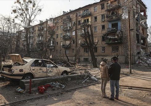 Rusiya qüvvələri Donetsk vilayətinin kəndini atəşə tutub, yaralılar var Rusiya qüvvələri Donetsk vilayətinin kəndini atəşə tutub, yaralılar var