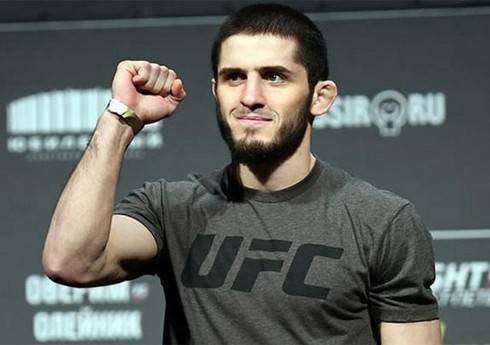 Rusiya təmsilçisi İslam Maxaçev yüngül çəkidə UFC çempionu olub Rusiya təmsilçisi İslam Maxaçev yüngül çəkidə UFC çempionu olub