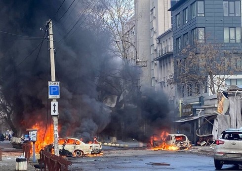 Rusiya ötən gecə Xersona 445 mərmi atıb, 2 nəfər ölüb Rusiya ötən gecə Xersona 445 mərmi atıb, 2 nəfər ölüb