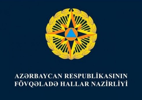 Sahil qəsəbəsində yarımtikilidə uçqun baş verib, ölən var