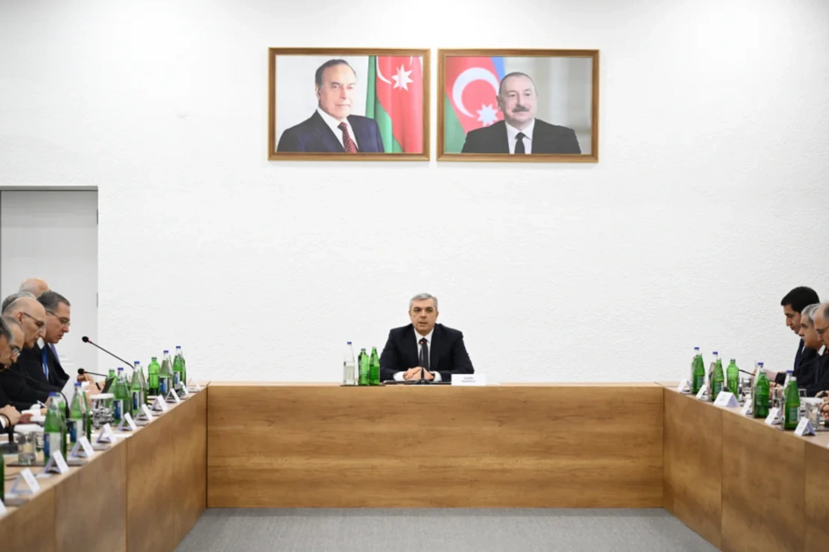 Samir Nuriyev Xocavənddə iclas keçirdi