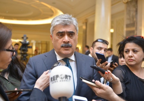 Samir Şərifov: “Azərbaycanın beynəlxalq kredit reytinqinin investisiya səviyyəsinə yüksəldilməsinin vaxtı çatıb” Samir Şərifov: “Azərbaycanın beynəlxalq kredit reytinqinin investisiya səviyyəsinə yüksəldilməsinin vaxtı çatıb”