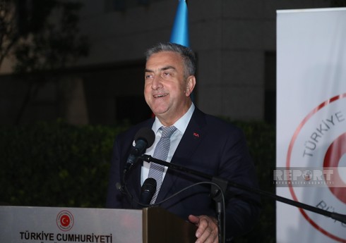 Serdar Hüseyn: 