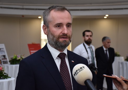 Səfir: “Bir çox azərbaycanlı gənc təhsil almaq üçün Polşanı seçir” Səfir: “Bir çox azərbaycanlı gənc təhsil almaq üçün Polşanı seçir”