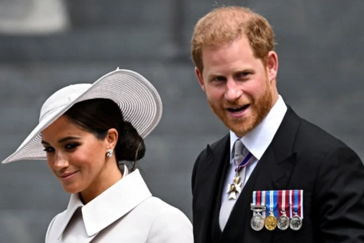 Şahzadə Harri və ailəsinin Böyük Britaniyaya qayıdış tarixi açıqlanıb Şahzadə Harri və ailəsinin Böyük Britaniyaya qayıdış tarixi açıqlanıb