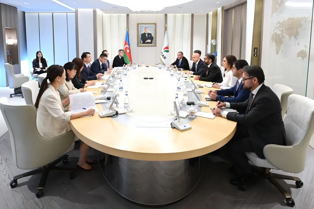 SOCAR Çin İxrac-İdxal Bankı ilə emal sənayesində əməkdaşlığı müzakirə edib SOCAR Çin İxrac-İdxal Bankı ilə emal sənayesində əməkdaşlığı müzakirə edib