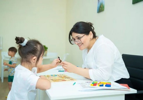 Son on ayda 33 min uşağa reabilitasiya xidmətləri göstərilib Son on ayda 33 min uşağa reabilitasiya xidmətləri göstərilib