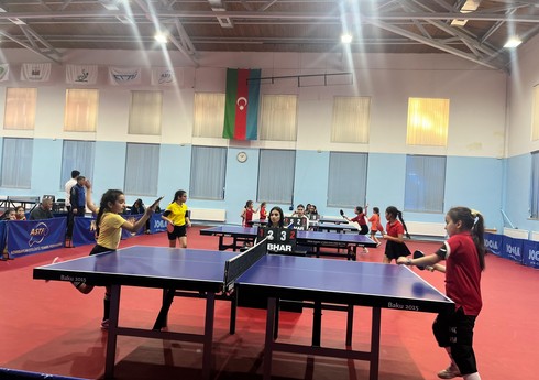 Stolüstü tennisçilər arasında ölkə turnirinə start verilib Stolüstü tennisçilər arasında ölkə turnirinə start verilib