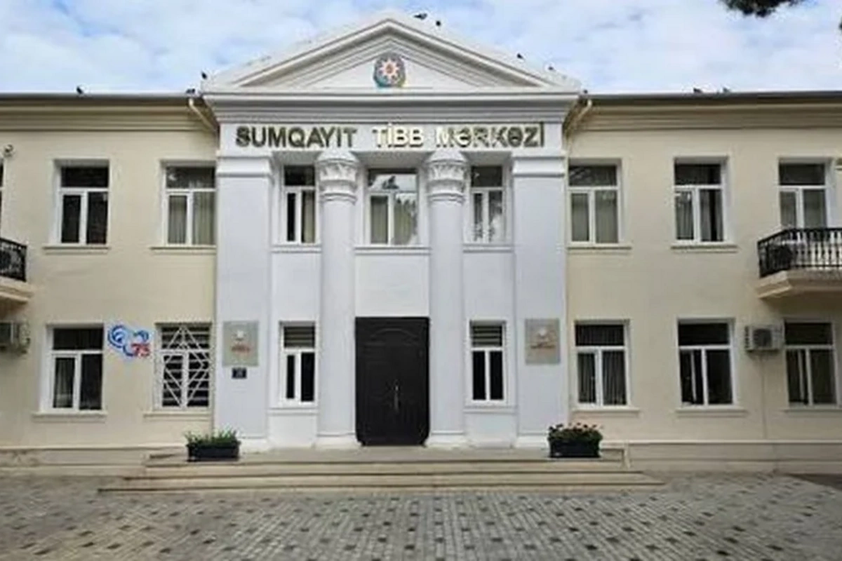 Sumqayıtda 13 tibb işçisi bir gündə işdən çıxarıldı - Aralarında baş həkimlər də var