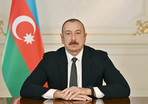 Tailand Kralı Azərbaycan Prezidentini təbrik edib
