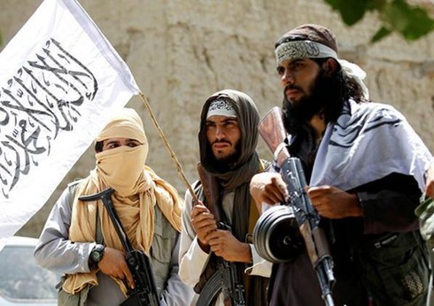 “Taliban” qızların qəbul imtahanlarında iştirakını qadağan edib