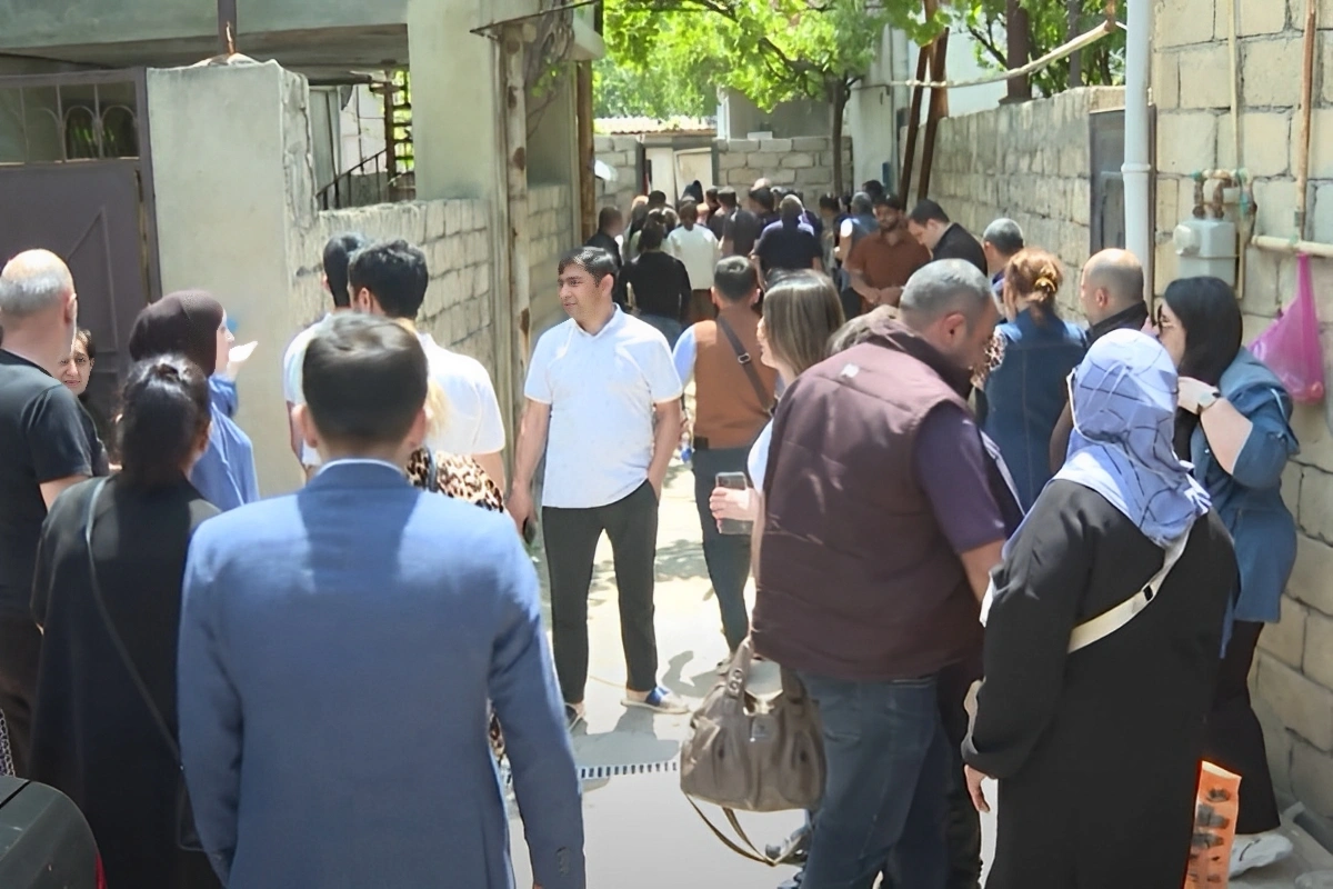 Tanınmış bloqerlərin reklam etdikləri şirkətə etibar etdilər, aldandılar Tanınmış bloqerlərin reklam etdikləri şirkətə etibar etdilər, aldandılar