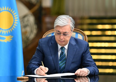 Tokayev Qazaxıstanın ədliyyə nazirini vəzifəsindən azad edib Tokayev Qazaxıstanın ədliyyə nazirini vəzifəsindən azad edib