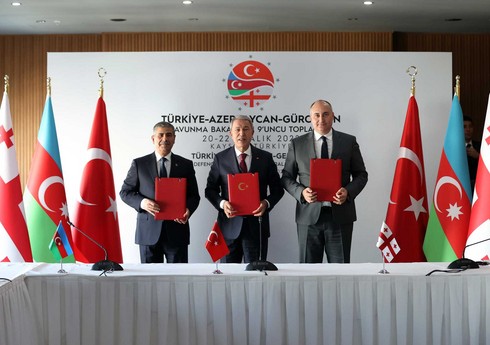 Türkiyə, Azərbaycan və Gürcüstan müdafiə nazirləri arasında üçtərəfli görüşün yekun Bəyannaməsi imzalanıb