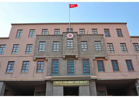 Türkiyə Müdafiə Nazirliyi Azərbaycanı təbrik edib Türkiyə Müdafiə Nazirliyi Azərbaycanı təbrik edib