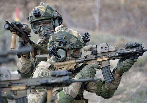Türkiyə ordusu Suriyada 6 terrorçunu zərərsizləşdirib Türkiyə ordusu Suriyada 6 terrorçunu zərərsizləşdirib