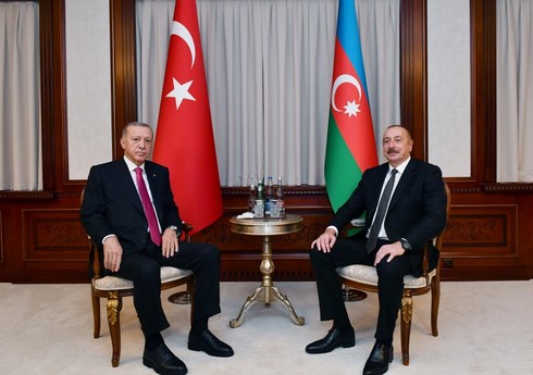 Türkiyə Prezidenti Rəcəb Tayyib Ərdoğanın şərəfinə rəsmi nahar verilib