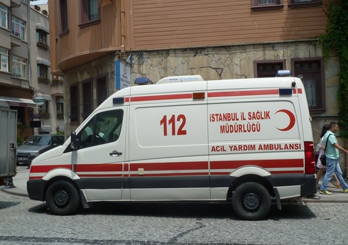Türkiyədə yol qəzası olub, xarici turistlər xəsarət alıb Türkiyədə yol qəzası olub, xarici turistlər xəsarət alıb