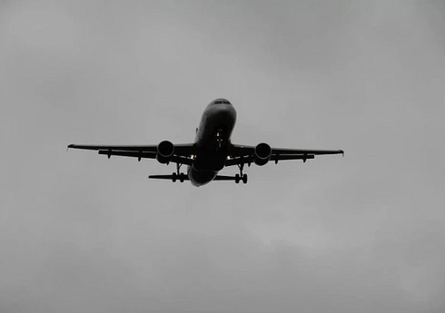 Türkiyədən Pakistana uçan təyyarə Bakıya məcburi eniş edib