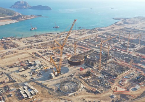 Türkiyəlı nazir “Rosatom” rəhbəri ilə “Akkuyu” AES-i müzakirə edib Türkiyəlı nazir “Rosatom” rəhbəri ilə “Akkuyu” AES-i müzakirə edib