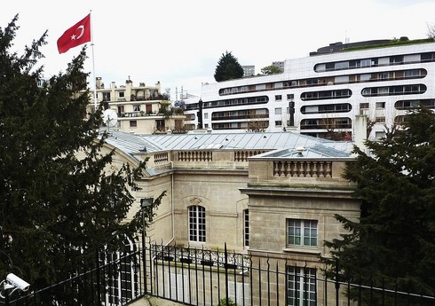 Türkiyənin Fransadakı səfirliyi həmvətənlərinə xəbərdarlıq edib Türkiyənin Fransadakı səfirliyi həmvətənlərinə xəbərdarlıq edib