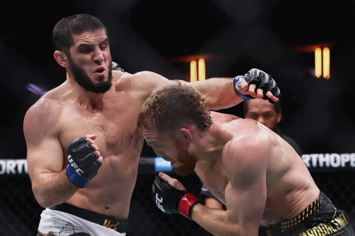 UFC çempionu İslam Maxaçev Las-Veqasda Moraleslə döyüşəcək UFC çempionu İslam Maxaçev Las-Veqasda Moraleslə döyüşəcək