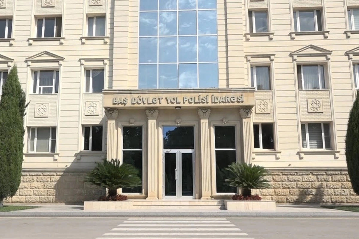 XƏBƏRDARLIQ! Yol polisi hava şəraiti ilə bağlı müraciət edib XƏBƏRDARLIQ! Yol polisi hava şəraiti ilə bağlı müraciət edib