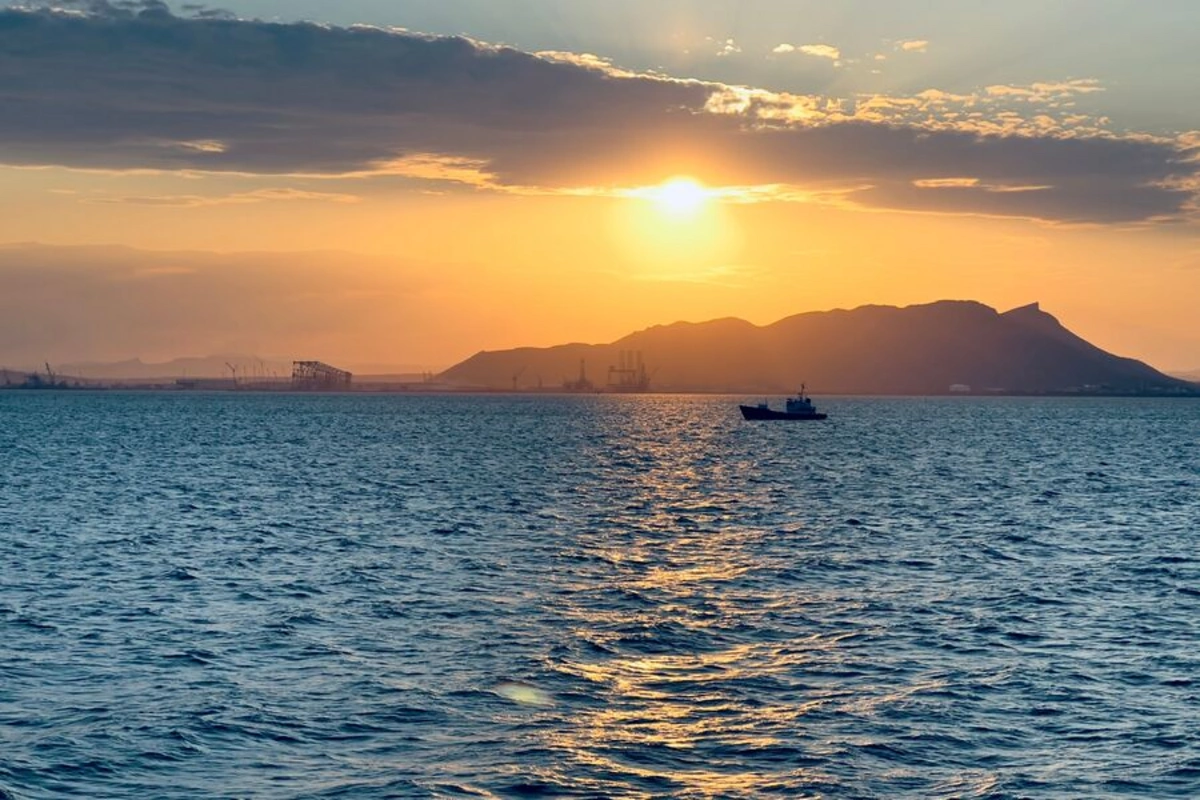 Xəzərdə dənizində 14 hərbçi həlak oldu - Qazaxıstanın 5 yüksək rütbəli şəxsi SAXLANILDI Xəzərdə dənizində 14 hərbçi həlak oldu - Qazaxıstanın 5 yüksək rütbəli şəxsi SAXLANILDI