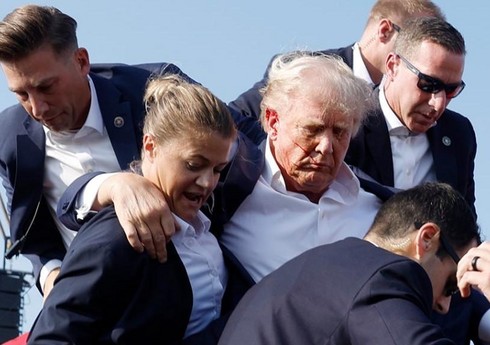 Yaralanan Donald Trampın son durumu açıqlanıb Yaralanan Donald Trampın son durumu açıqlanıb