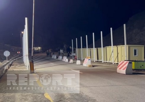 Yeni təsis edilən sərhəd-buraxılış məntəqəsi elektrik enerjisi ilə təmin olunub Yeni təsis edilən sərhəd-buraxılış məntəqəsi elektrik enerjisi ilə təmin olunub