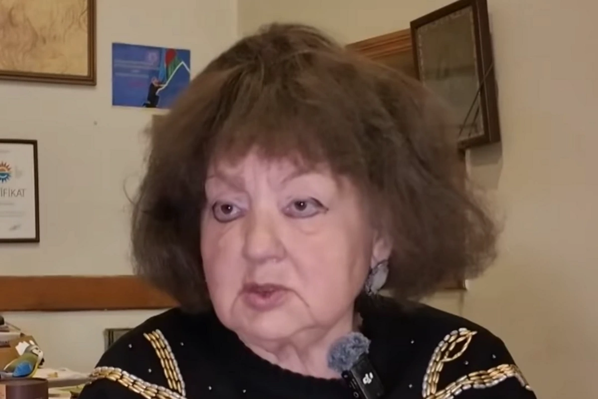 Yuri Qaqarinlə görüşən azərbaycanlı qadın: 