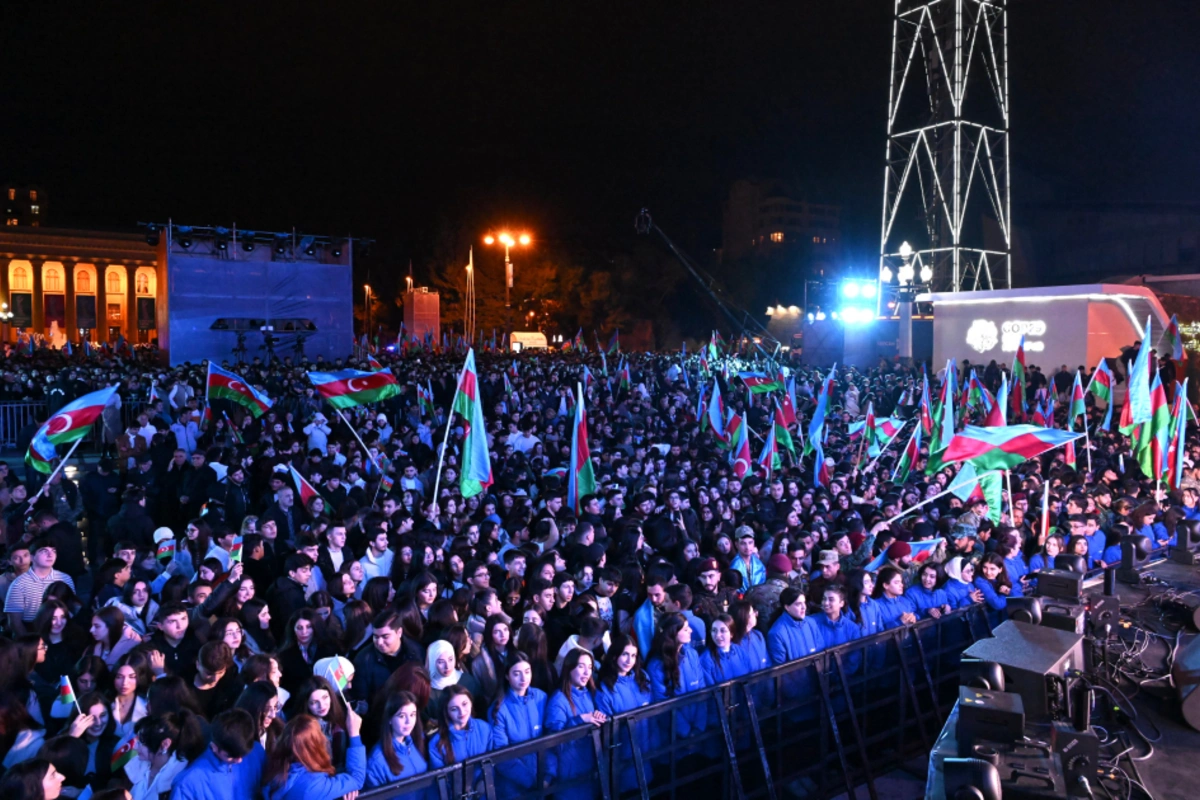 Zəfər Günü münasibətilə Bakı bulvarında konsert təşkil olunacaq Zəfər Günü münasibətilə Bakı bulvarında konsert təşkil olunacaq