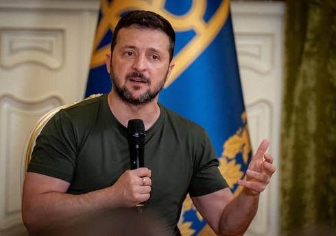 Zelenski: ABŞ Ukraynaya yardımı dayandırmayıb Zelenski: ABŞ Ukraynaya yardımı dayandırmayıb