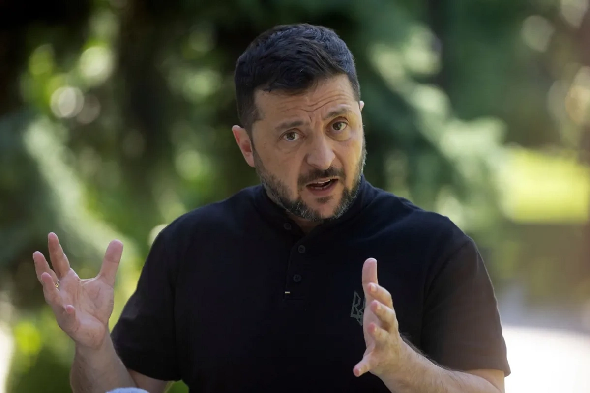Zelenski Putinlə görüşmək üçün Moskvaya gedəcək? Zelenski Putinlə görüşmək üçün Moskvaya gedəcək?