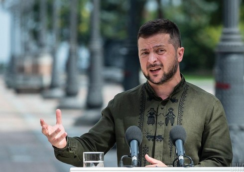 Zelenski: “Ukrayna Krımı diplomatik yolla qaytara bilər” Zelenski: “Ukrayna Krımı diplomatik yolla qaytara bilər”