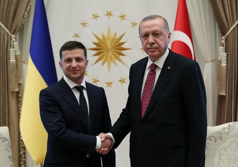 Zelenski və Ərdoğan Rusiya-Ukrayna müharibəsində baş verənləri müzakirə ediblər