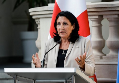 Zurabişvili: “Saakaşvilinin əfvi mənim ixtiyarımdadır, vəziyyətini diqqətlə izləyirik” Zurabişvili: “Saakaşvilinin əfvi mənim ixtiyarımdadır, vəziyyətini diqqətlə izləyirik”